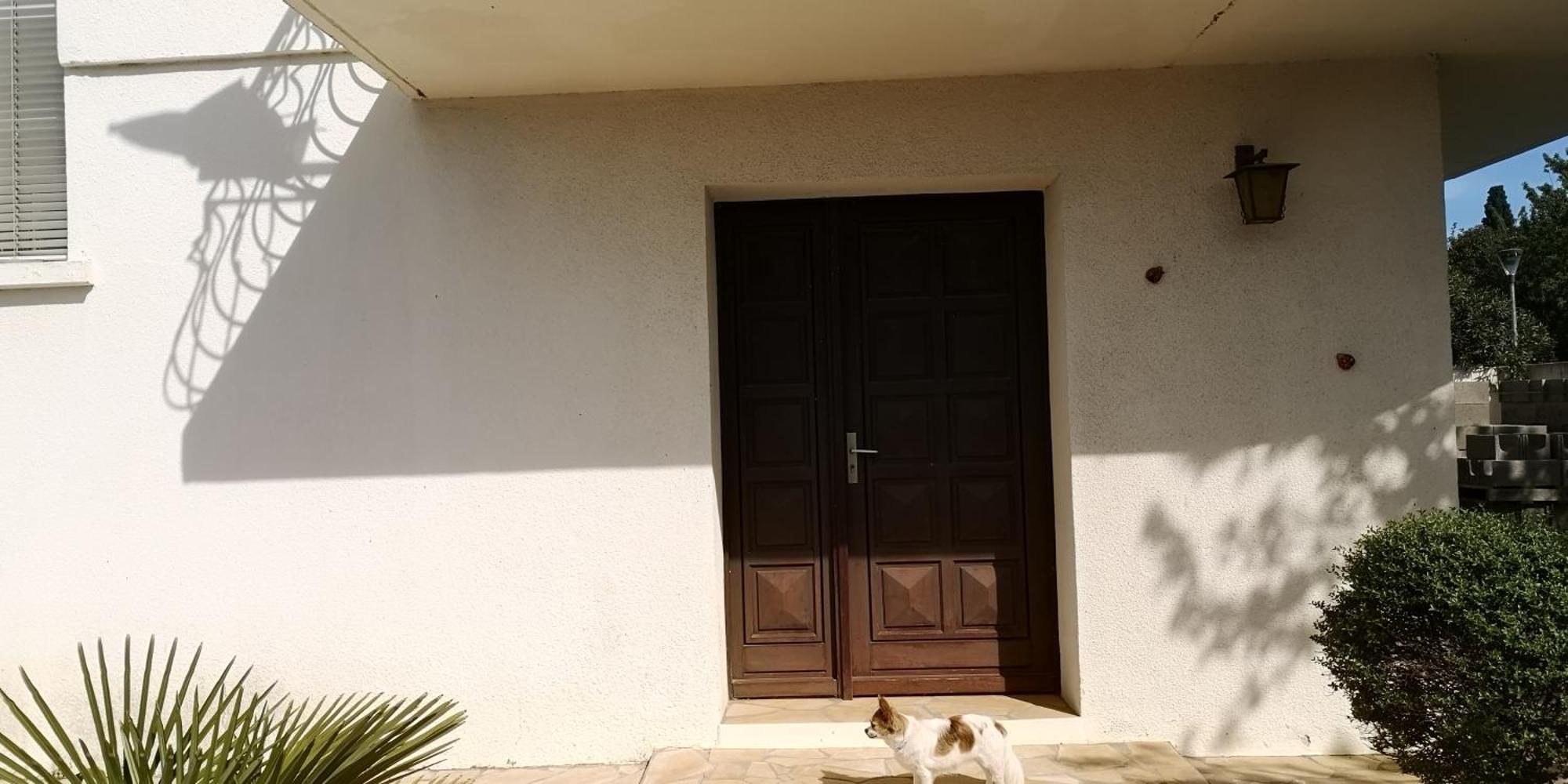 Appartement Dans Villa Avec Piscine Et Jardin Marguerittes Exterior photo