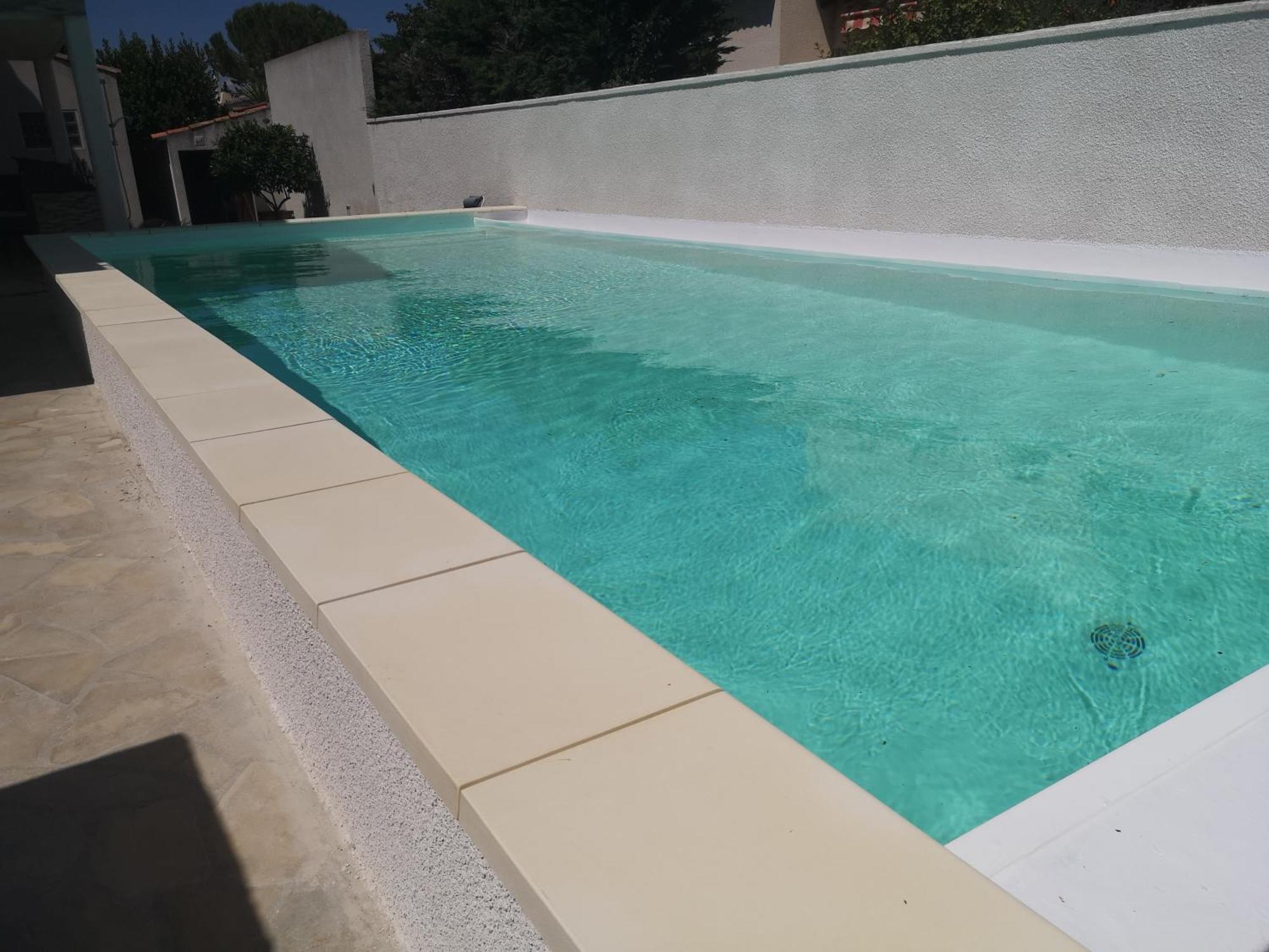 Appartement Dans Villa Avec Piscine Et Jardin Marguerittes Exterior photo